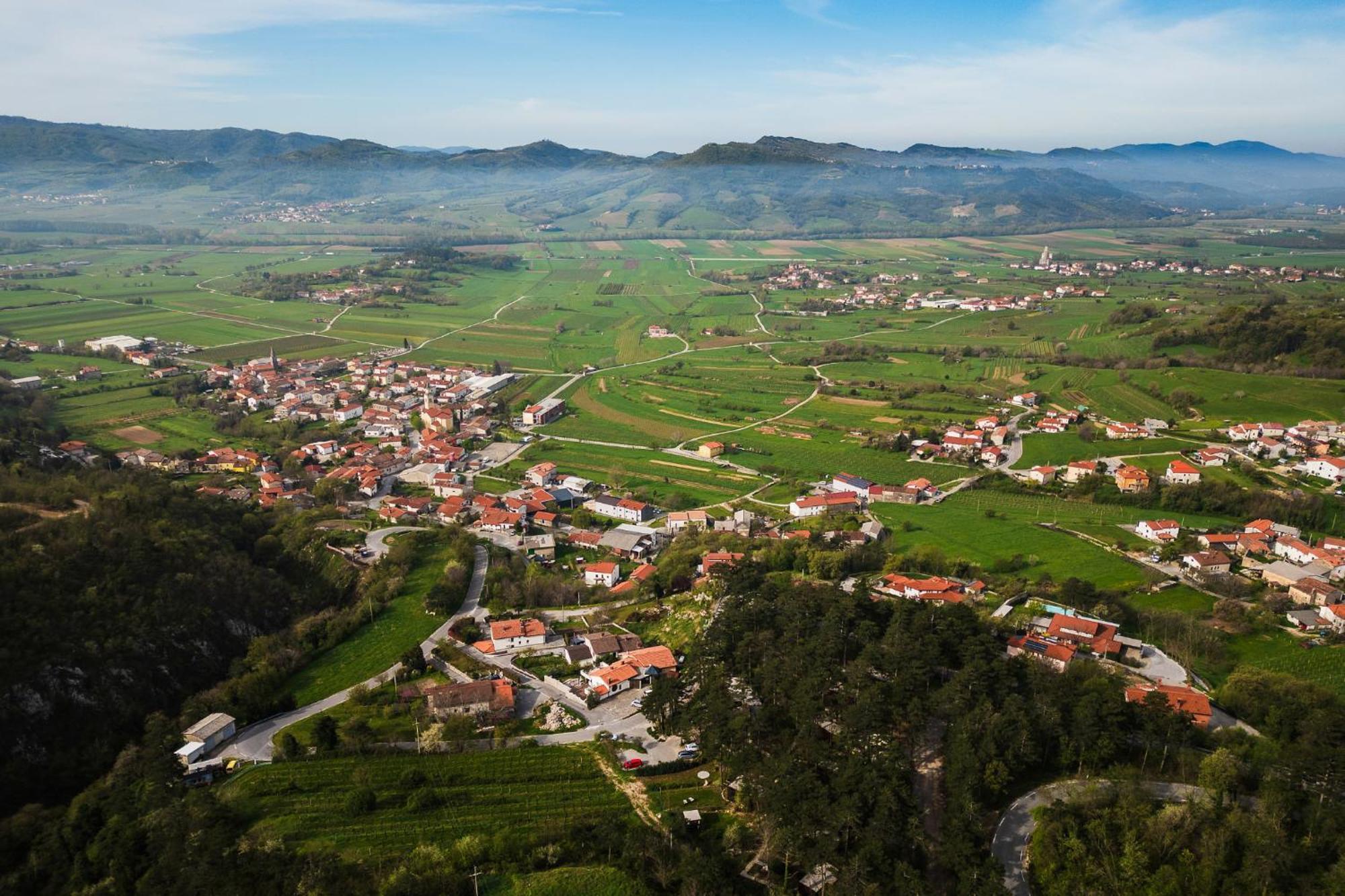 Theodosius Forest Village - Glamping In Vipava Valley 외부 사진